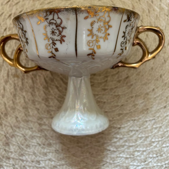 Vintage Pearlescent Royal Sealy Lusterware Double Handled Compote Cup, Berry cup - Picture 5 of 12